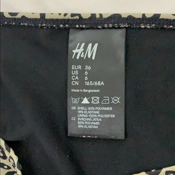 Cheetah bikini - Picture 3 of 4